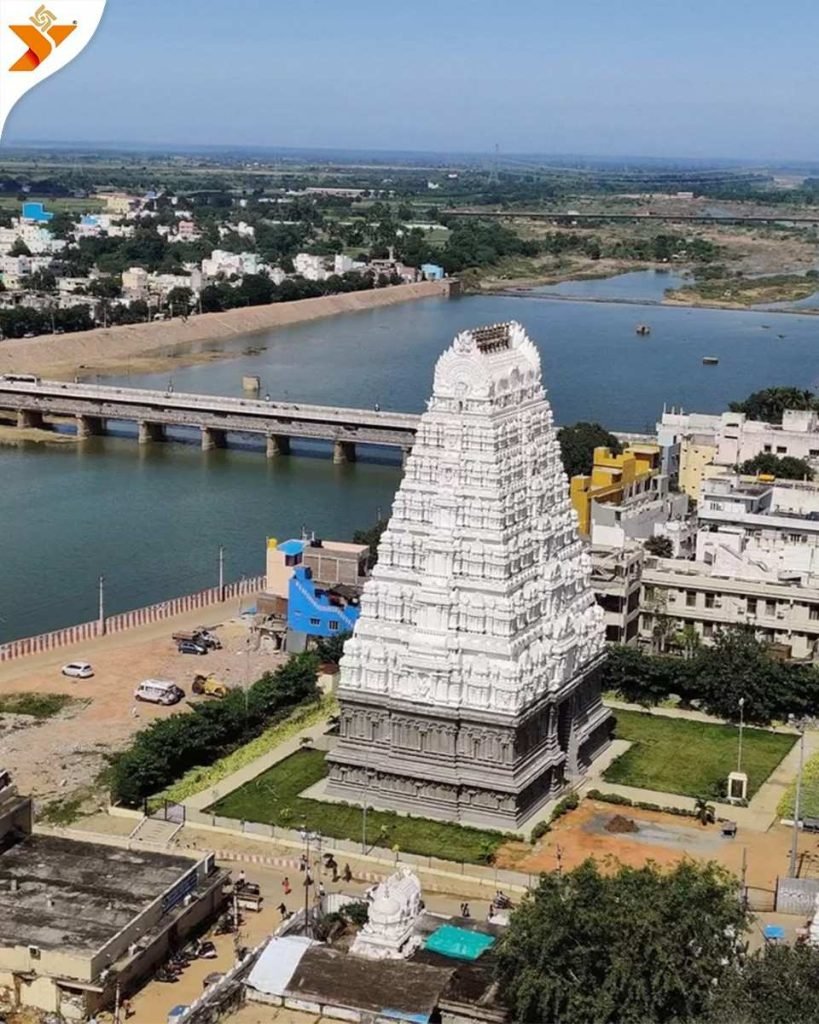 Paattaliyin Sabatham