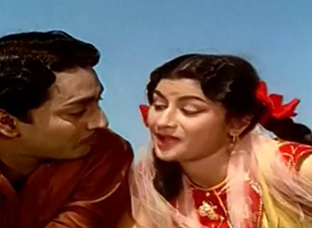 Enna Paarvai