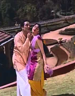 Nenjathai Alli