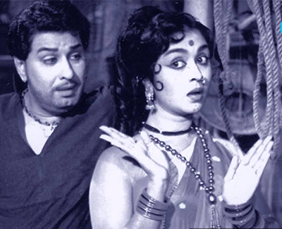 Azhagu Oru Ragam