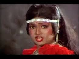 Kaninthu Varum Neram