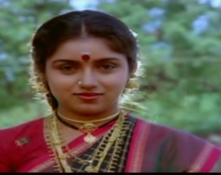 Indha Ammanukku Entha Ooru