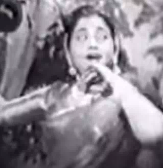 Annam Pola Pennirukku