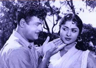 Aayiram Penmai