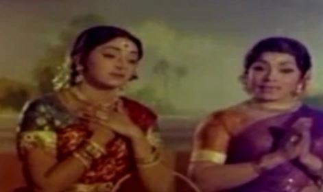 Ulagamengum Nee Iruppai