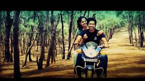 Oru Devathai Veesidum