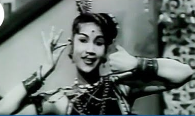 Pachchai Kili Pola