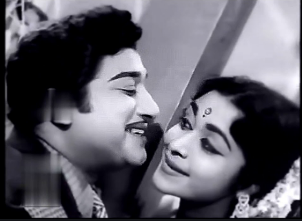 Enathu Raja Sabaiyile