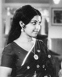 Oru Padalai Pala Ragathil